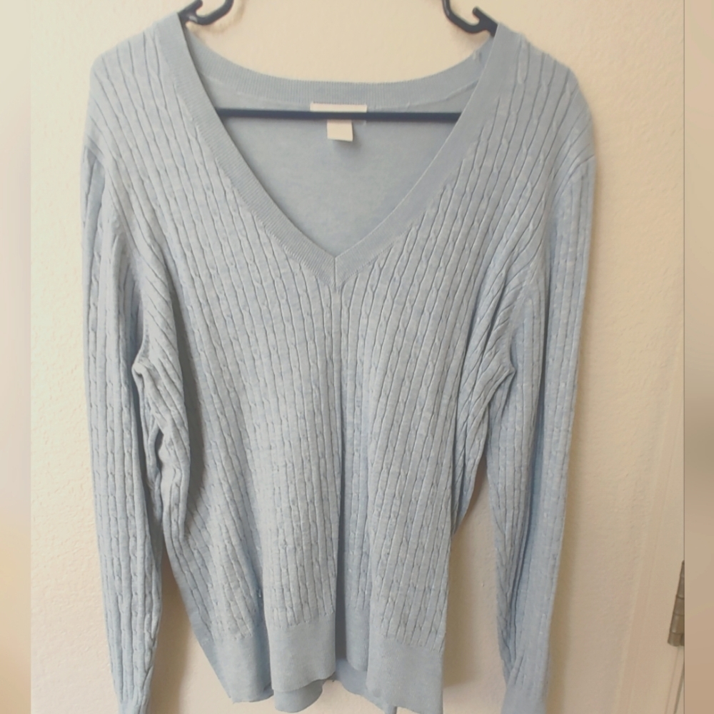 NWOT v neck cable knit sweater